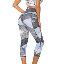 Load image into Gallery viewer, 3/4 Women Calf-length Capri With Pockets - OneWorldDeals